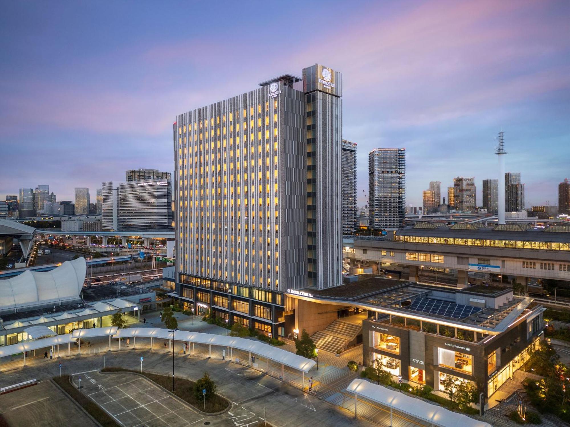 Doubletree By Hilton Tokyo Ariake Hotel Exterior photo