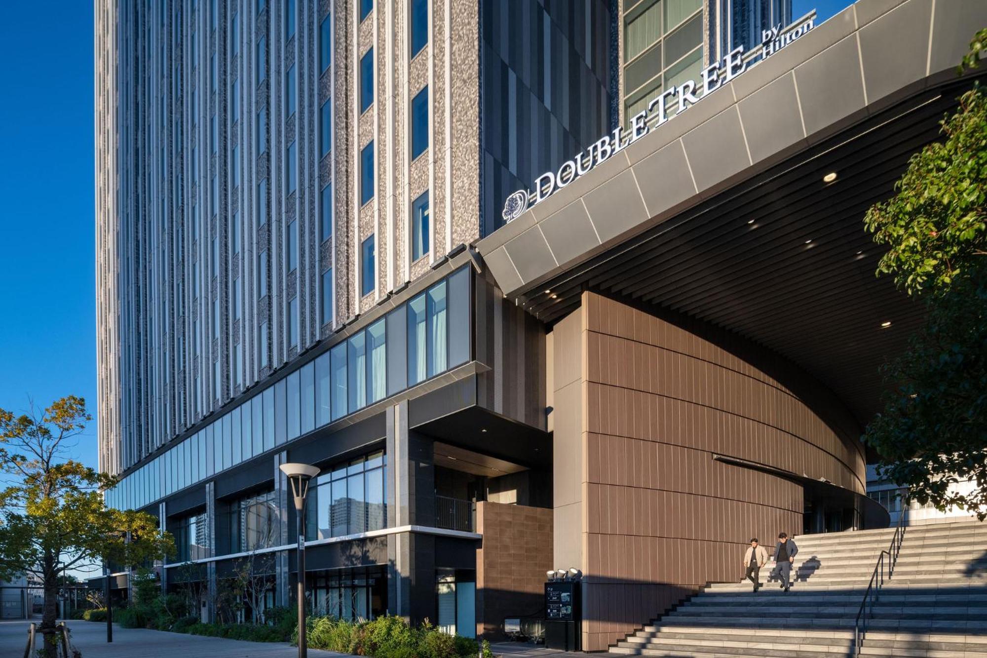 Doubletree By Hilton Tokyo Ariake Hotel Exterior photo