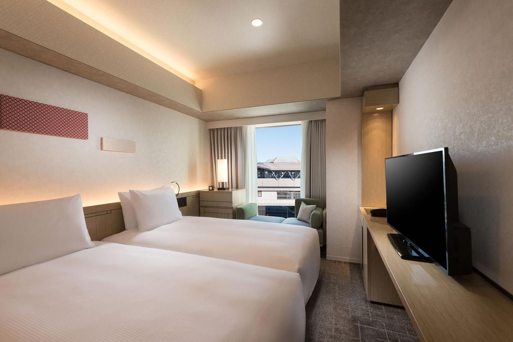 Doubletree By Hilton Tokyo Ariake Hotel Exterior photo