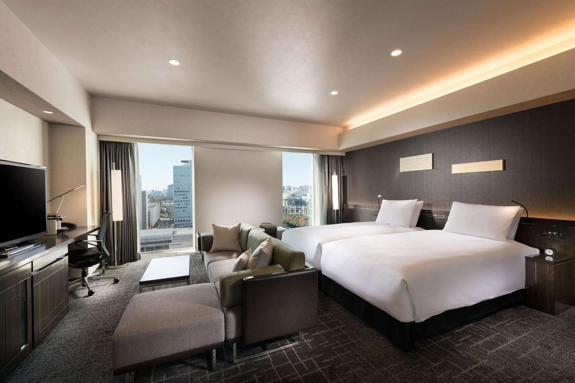Doubletree By Hilton Tokyo Ariake Hotel Exterior photo
